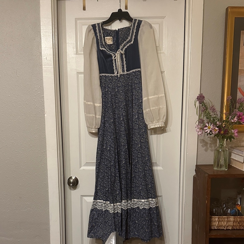 1970's Gunne Sax by Jessica McClintock Maxi Hippie Prairie Dress - Picture 10 of 13